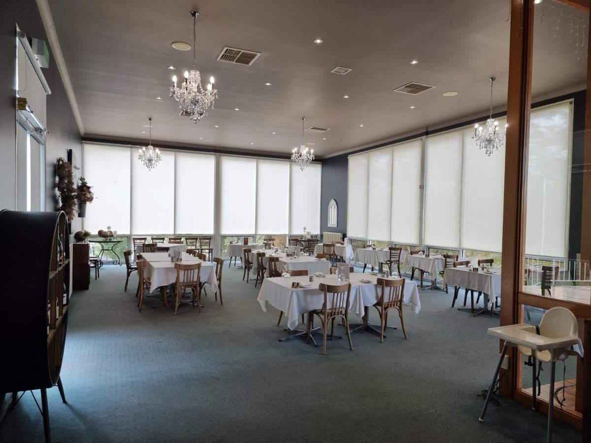 Tumbarumba Motel & Elms Restaurant Екстериор снимка