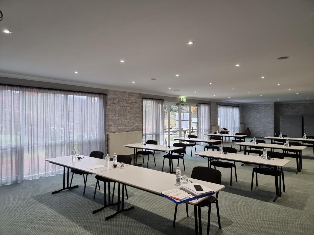 Tumbarumba Motel & Elms Restaurant Екстериор снимка