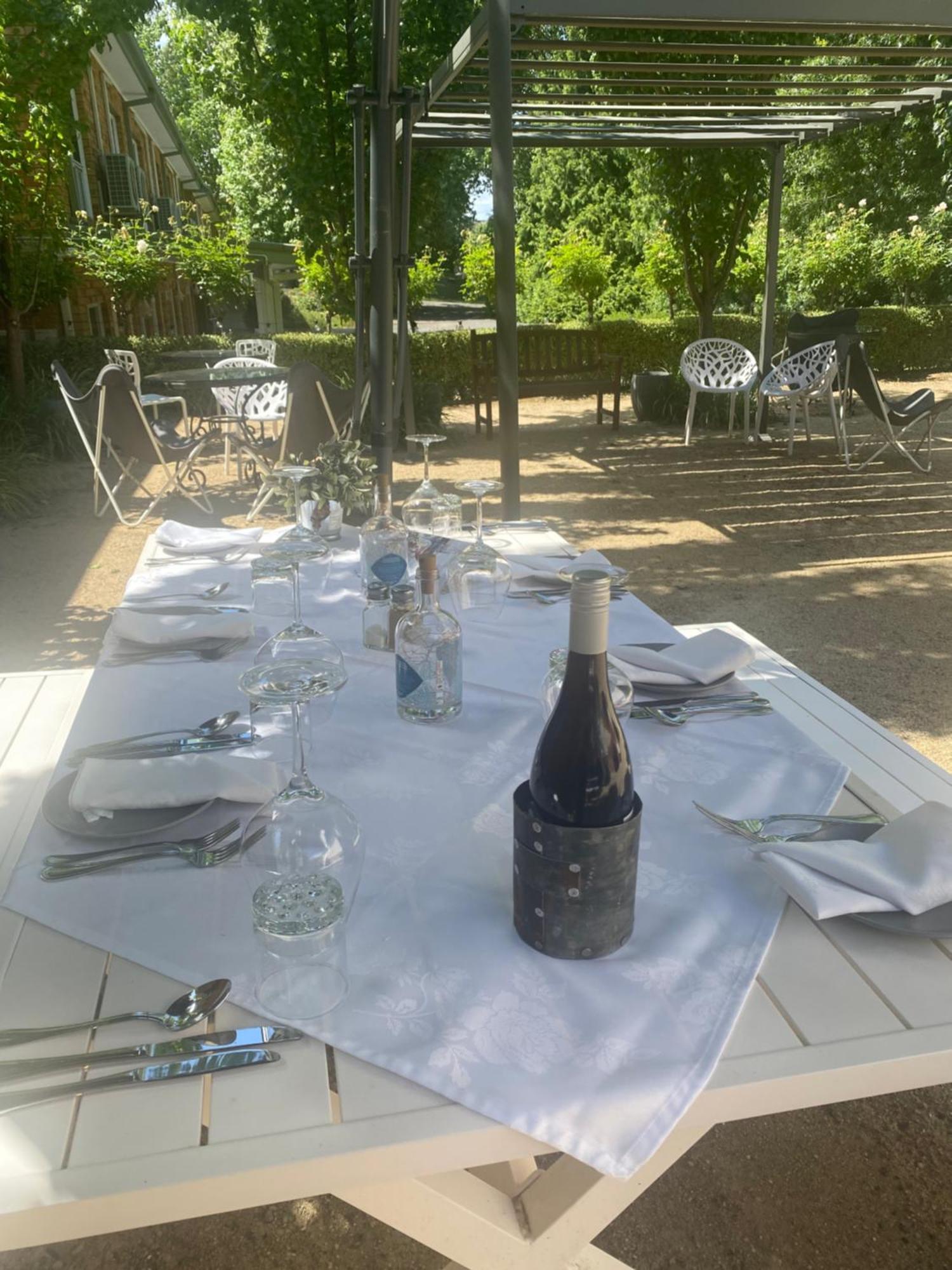 Tumbarumba Motel & Elms Restaurant Екстериор снимка