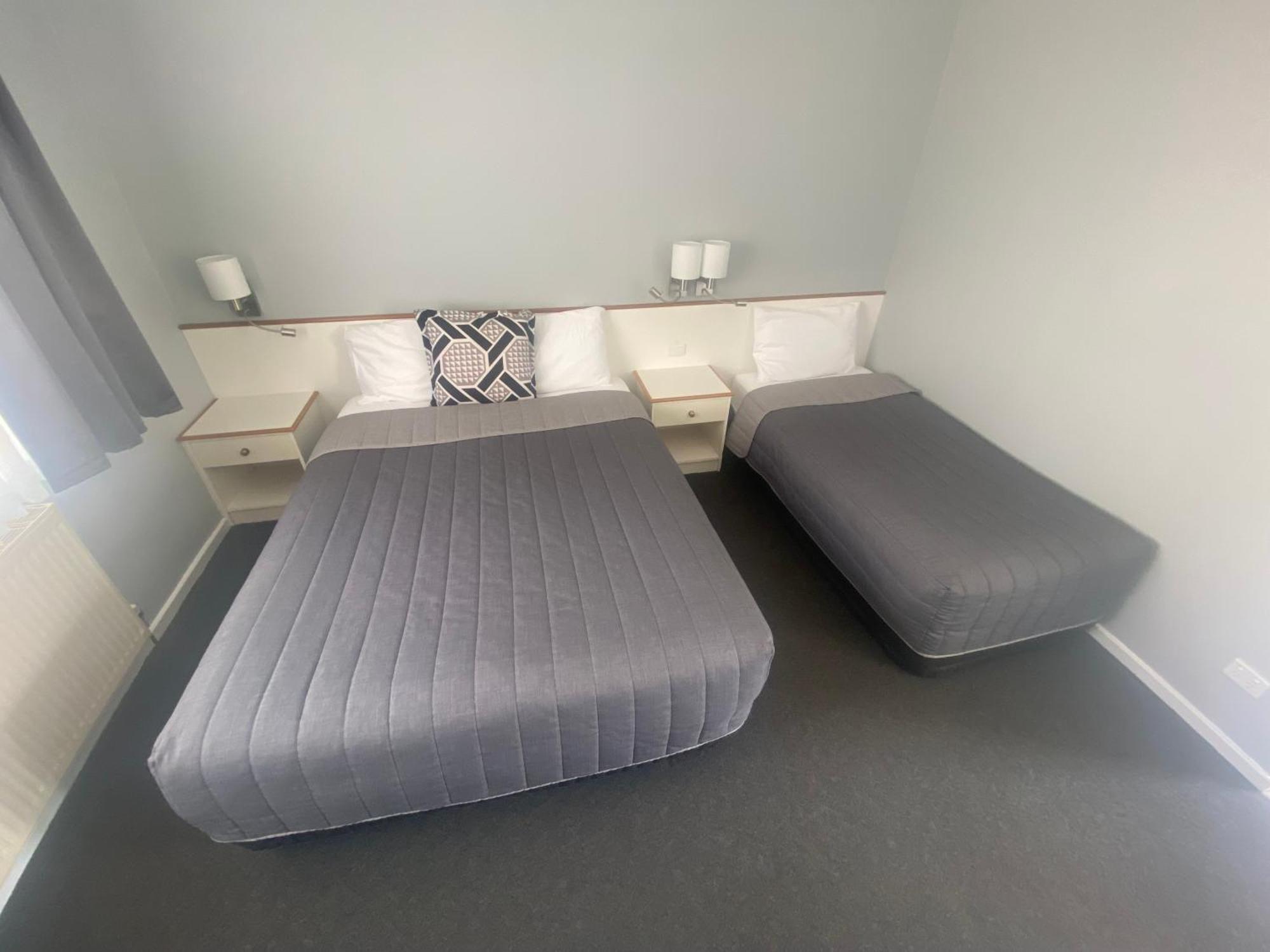 Tumbarumba Motel & Elms Restaurant Екстериор снимка